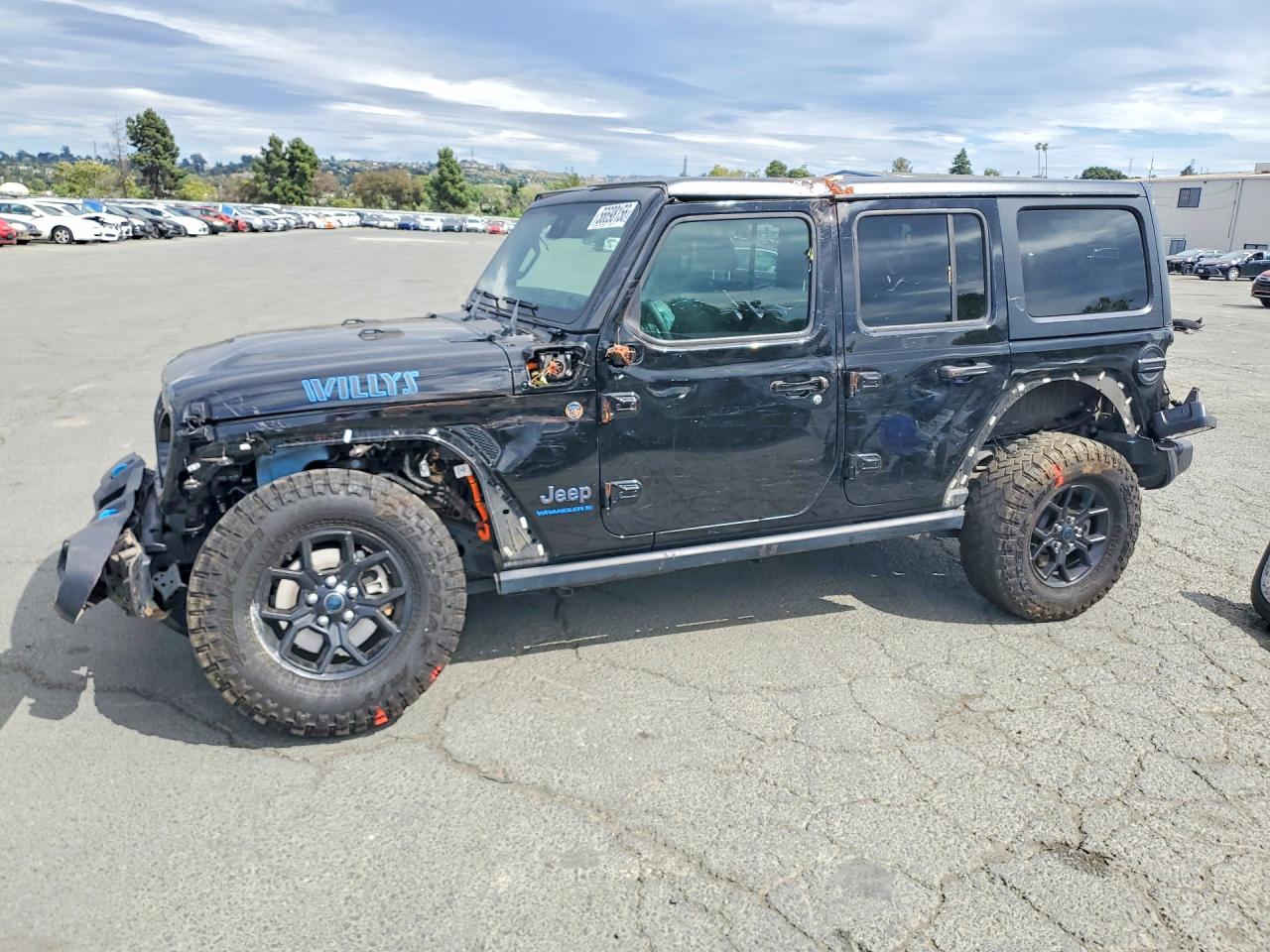 2024 Jeep Wrangler Willys, VIN 1C4RJXN66RW203494 — Front end