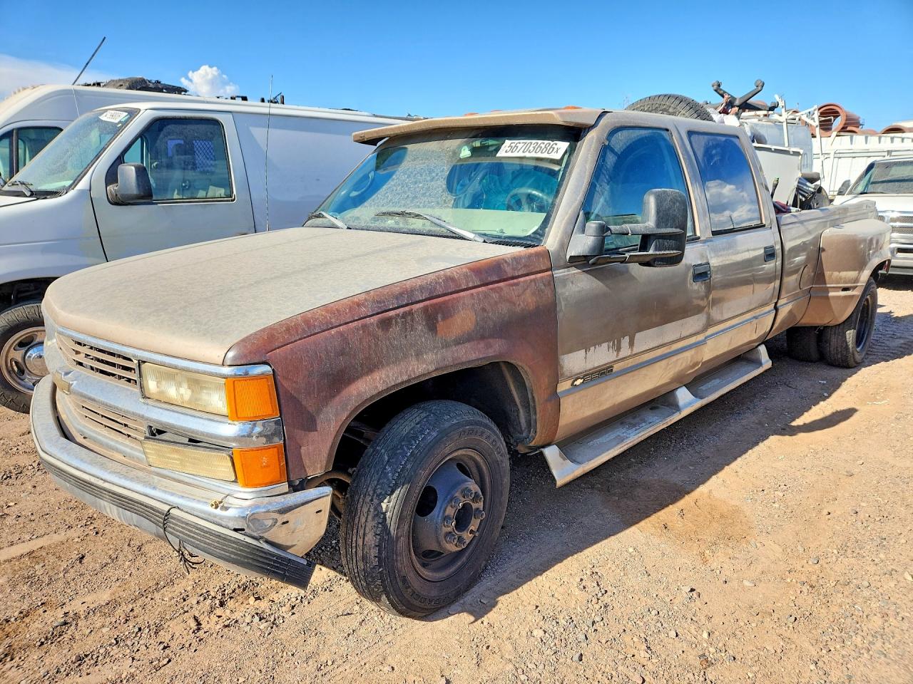 1997 Chevrolet Silverado 3500, VIN 1GCHC33J1VF009147 — Minor dents and scratches
