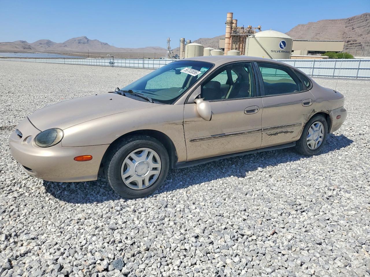 1999 Ford Taurus SE, VIN 1FAFP53U2XG315570 — Side