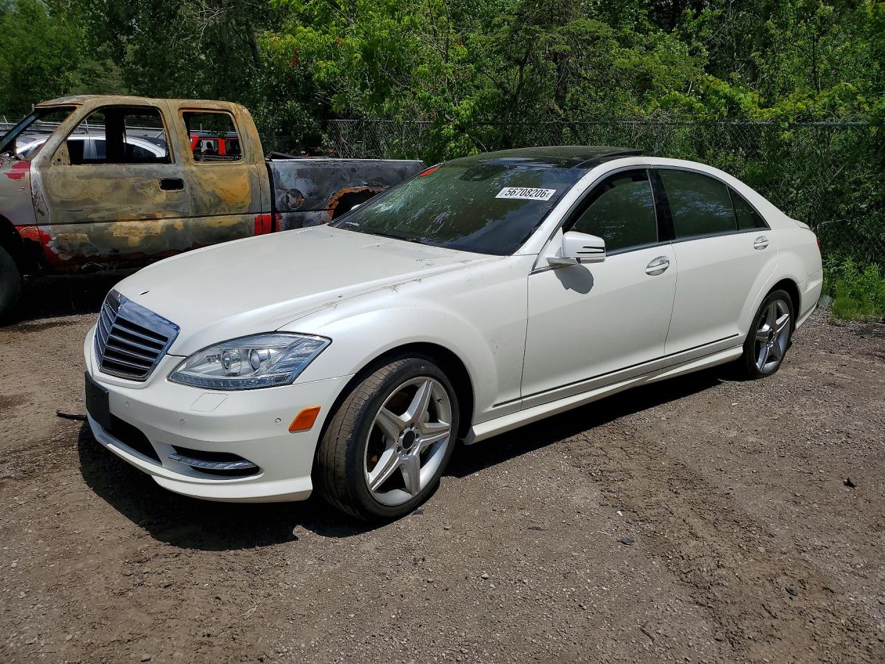 2010 Mercedes-Benz S 550, VIN WDDNG8GB8AA352977 — Interior fire