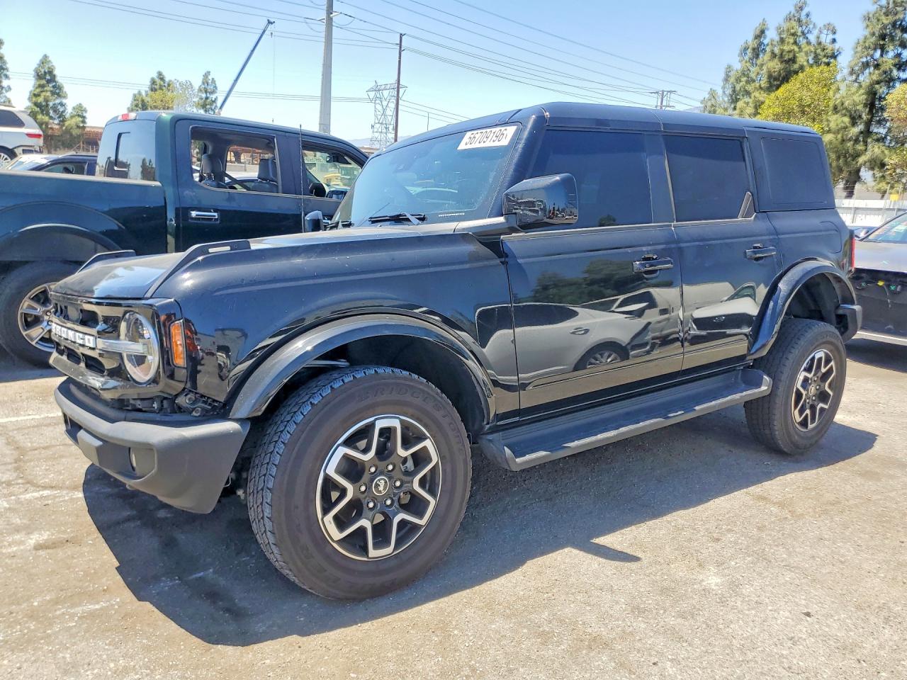 2025 Ford Bronco Outer Banks, VIN 1FMDE8BH6SLA76873 — Front end