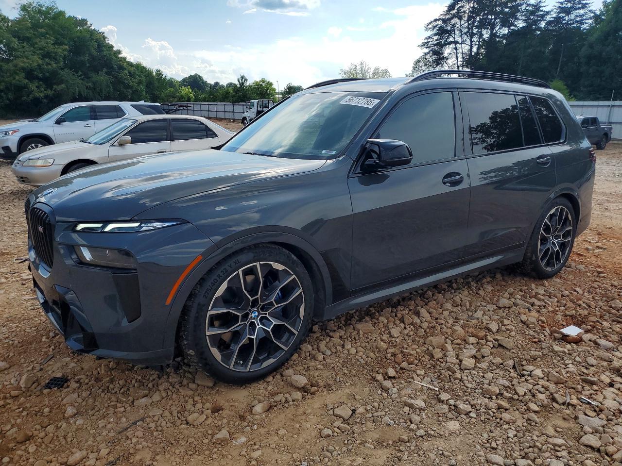 2024 BMW X7 M60i, VIN 5UX33EM06R9S85547 — Rear end