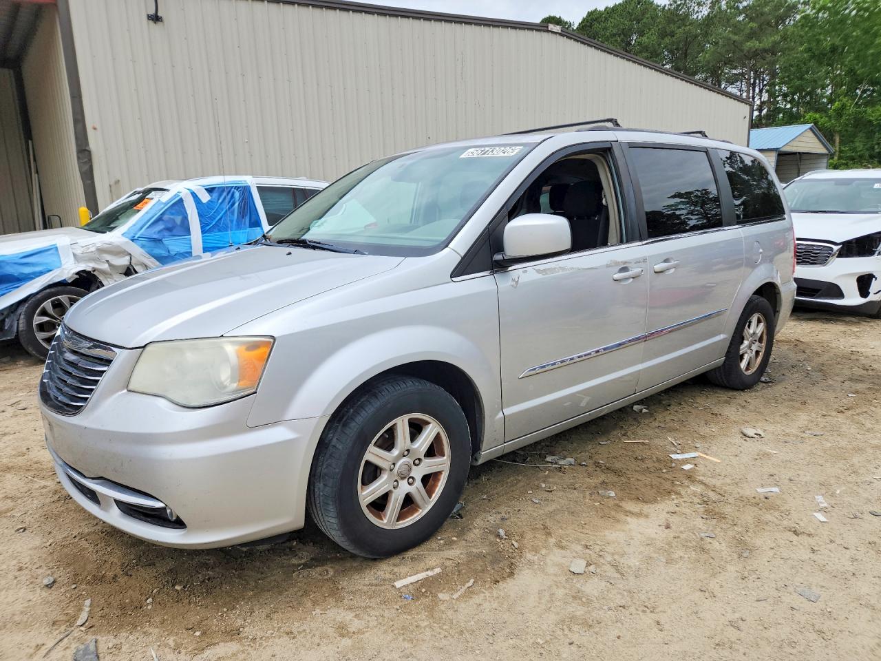 2011 Chrysler Town & Country Touring, VIN 2A4RR5DG8BR768359 — Mechanical