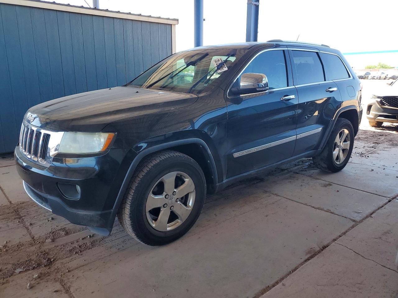 2013 Jeep Grand Cherokee Limited, VIN 1C4RJEBTXDC547368 — Rear end
