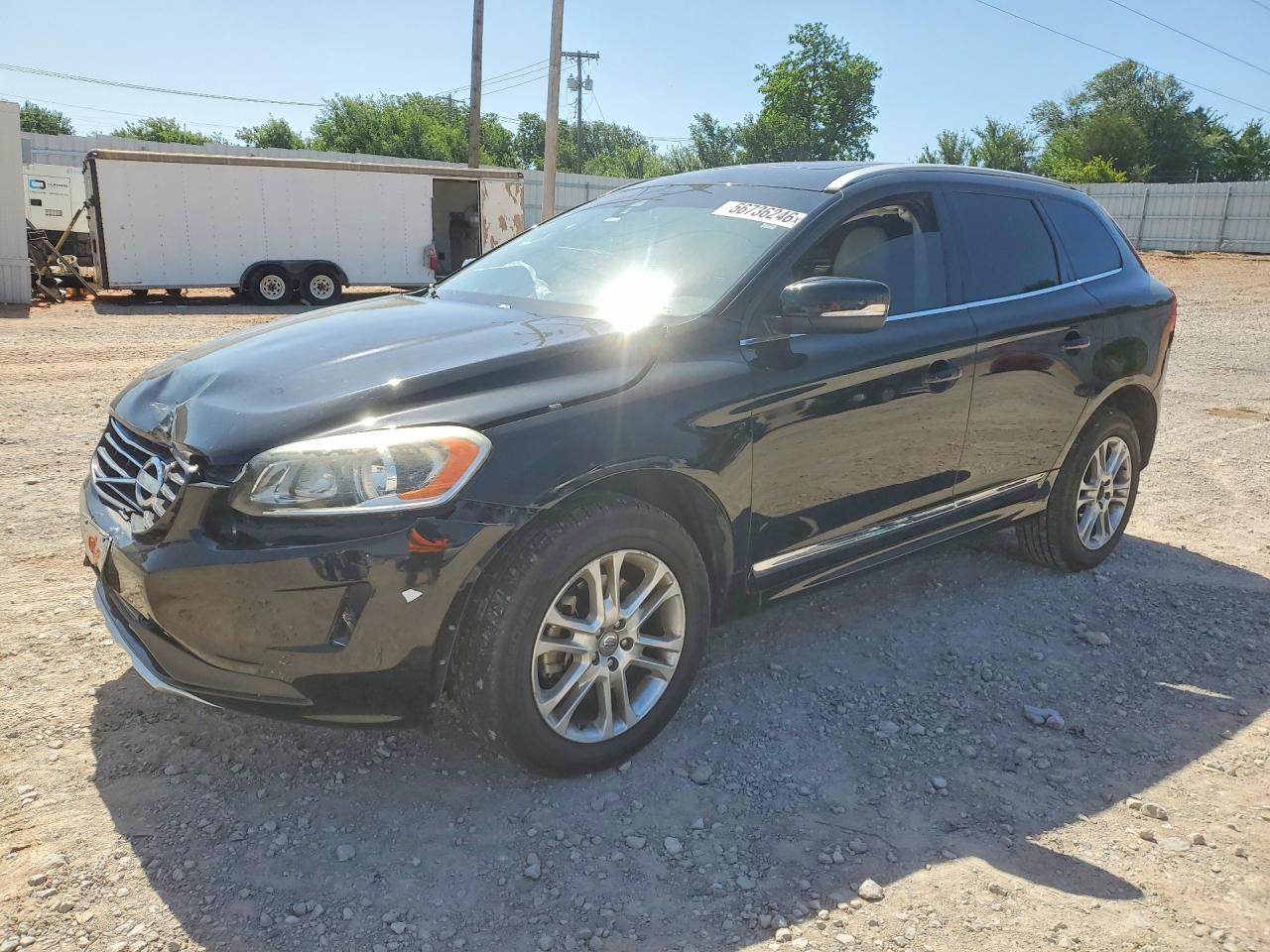 2015 Volvo XC60 Platinum, VIN YV4952RD1F2606573 — Front end