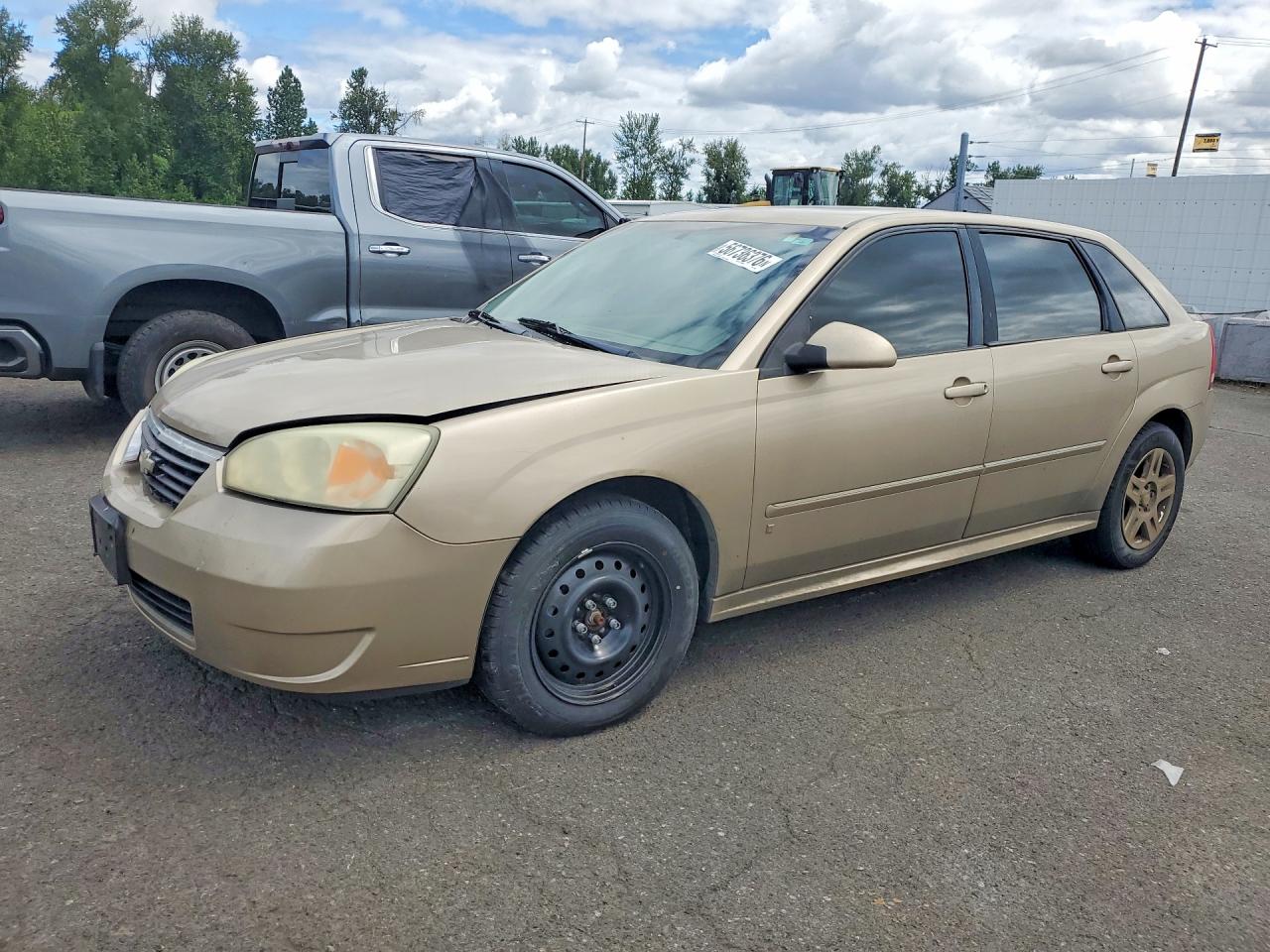 2006 Chevrolet Malibu Maxx LT, VIN 1G1ZT61846F228538 — Front end