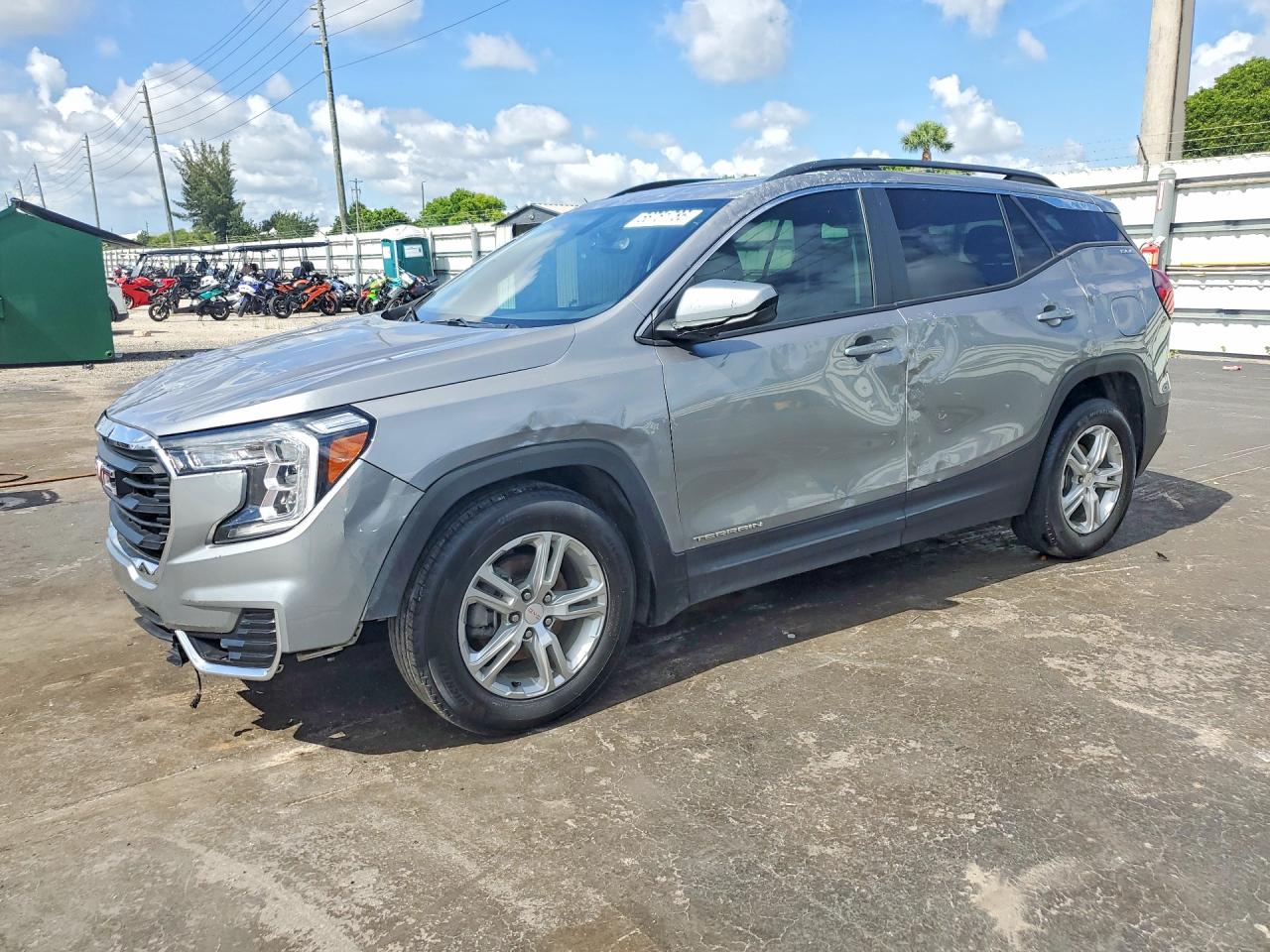 2023 GMC Terrain SLE, VIN 3GKALMEG7PL239037 — Rollover