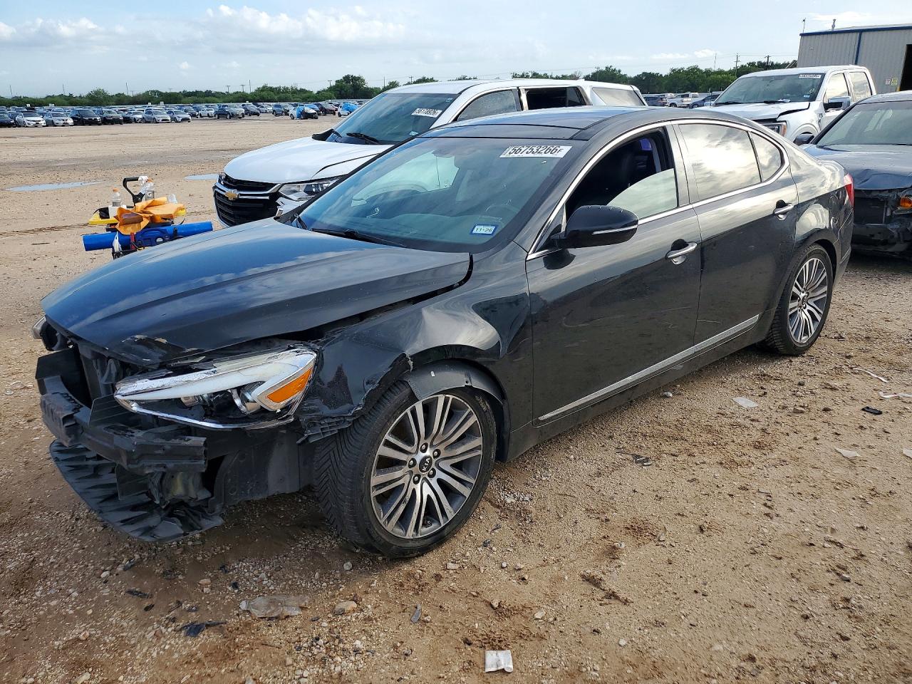 2016 Kia Cadenza Premium, VIN KNALN4D7XG5218891 — Front end