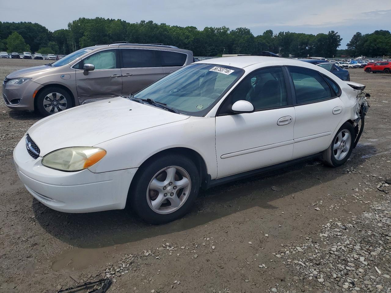 2001 Ford Taurus SES, VIN 1FAFP55U41G283077 — Зад