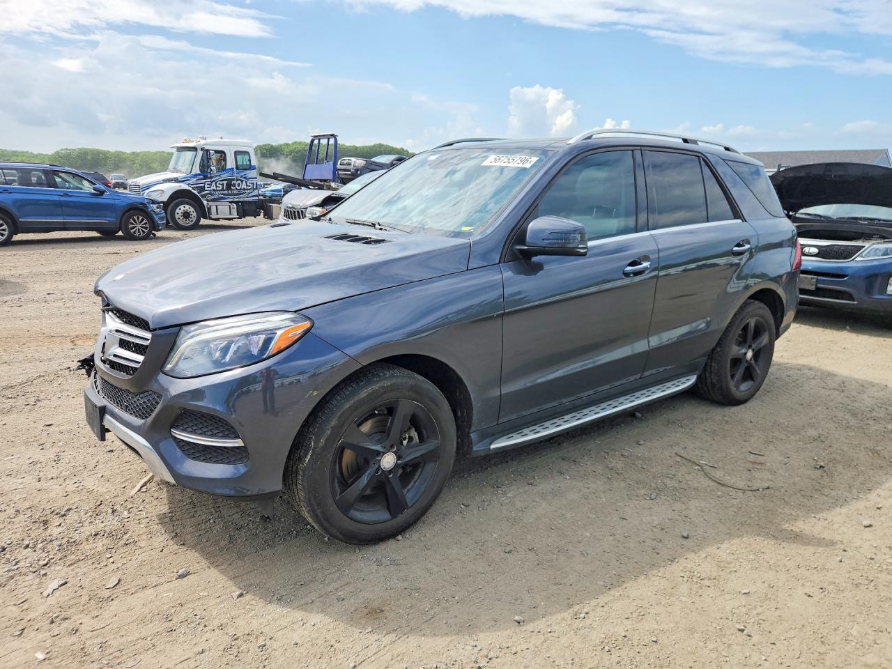2016 Mercedes-Benz GLE 350, VIN 4JGDA5HB2GA710194 — Front end
