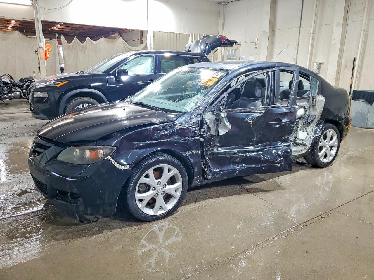 2007 Mazda 3 S Sport, VIN JM1BK323171640542 — Side
