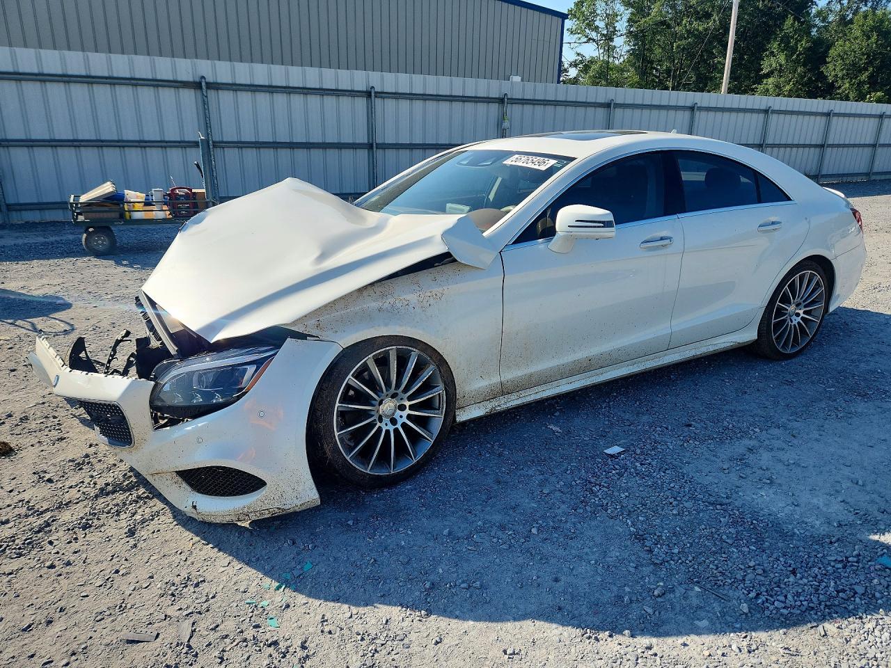 2015 Mercedes-Benz CLS 400, VIN WDDLJ6FB3FA147296 — Front end