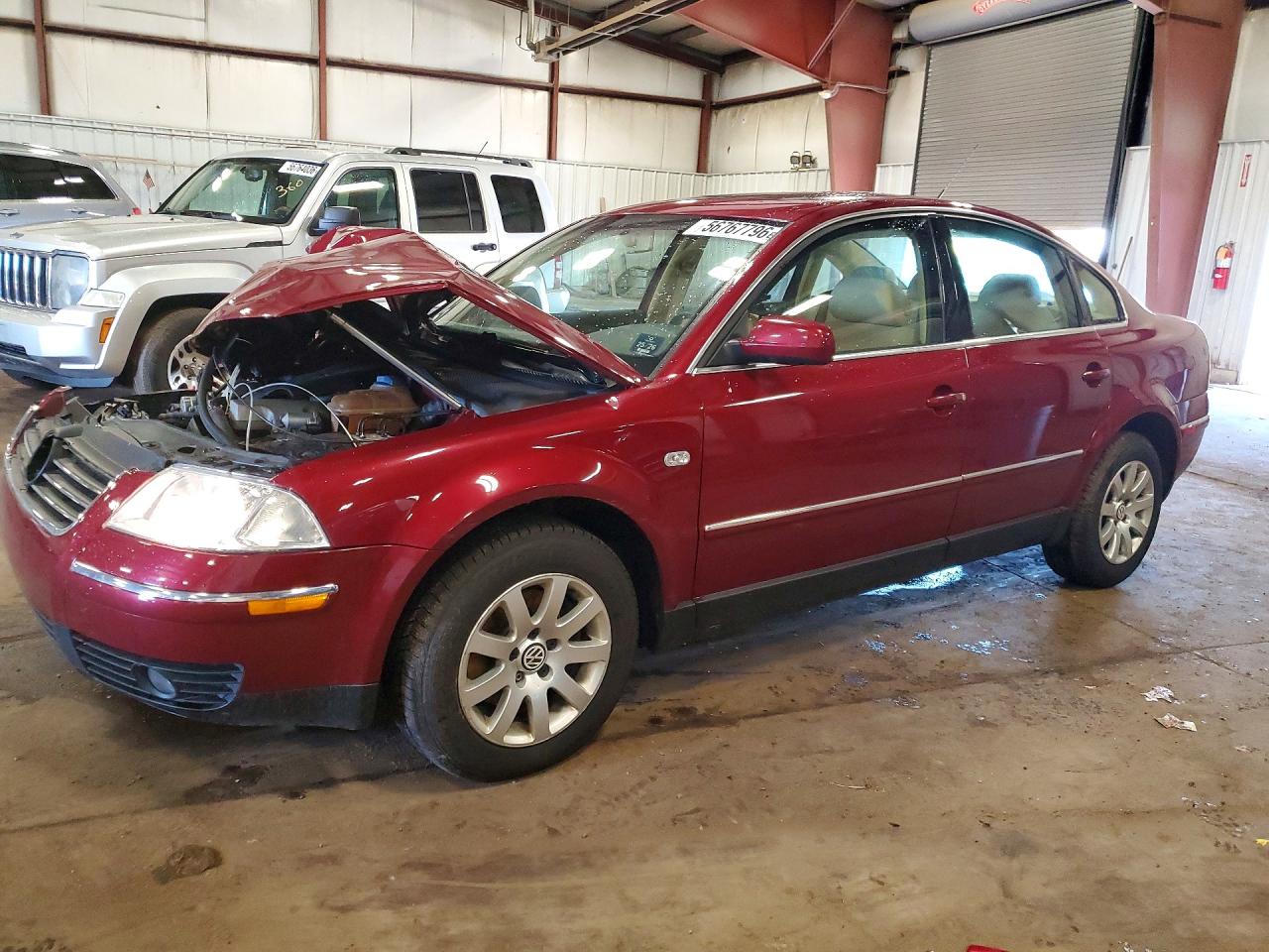 2002 Volkswagen Passat GLS, VIN WVWPD63B92P304957 — Front end