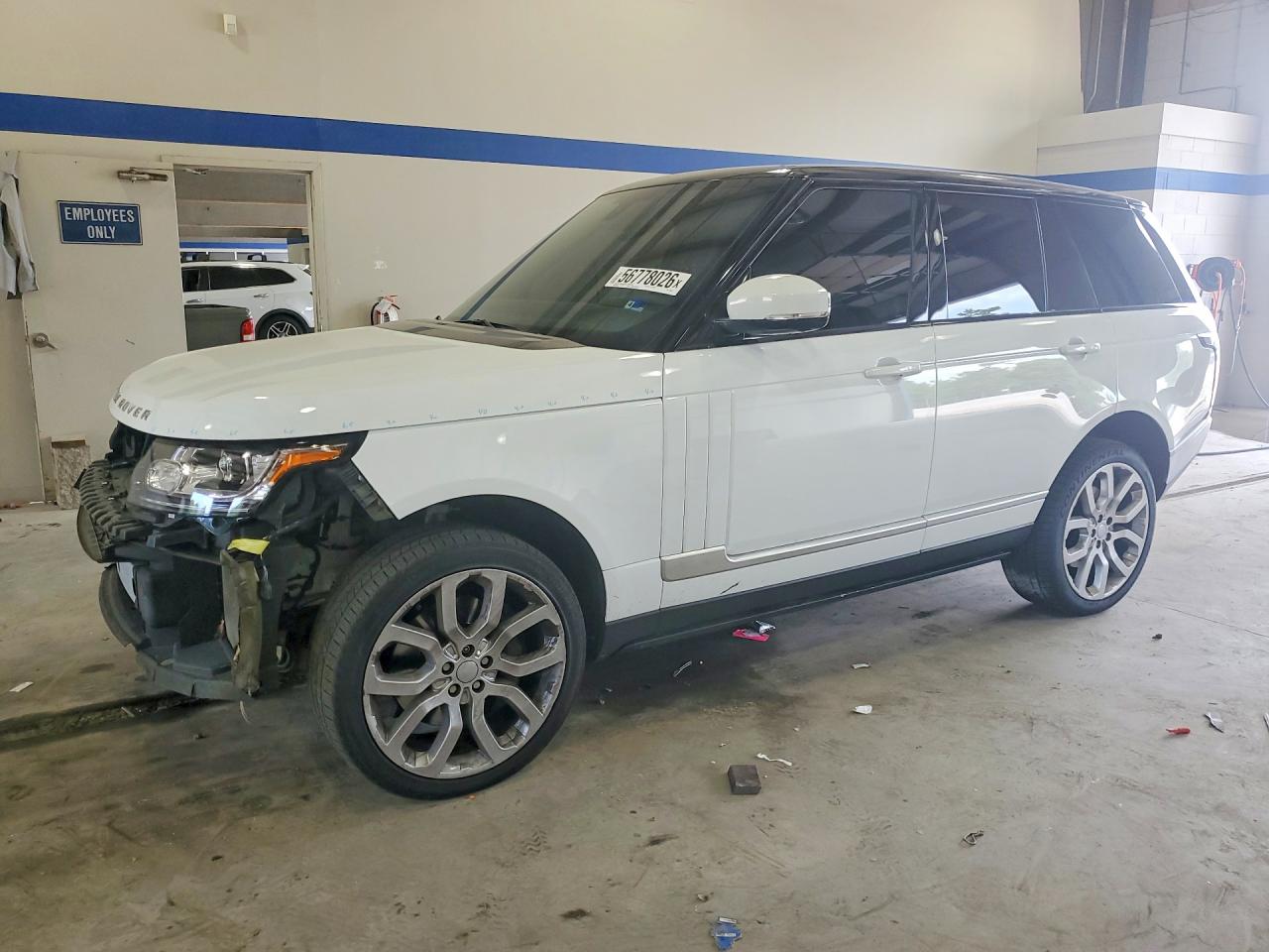 2015 Land Rover Range Rover Supercharged, VIN SALGS2TF2FA240277 — Front end