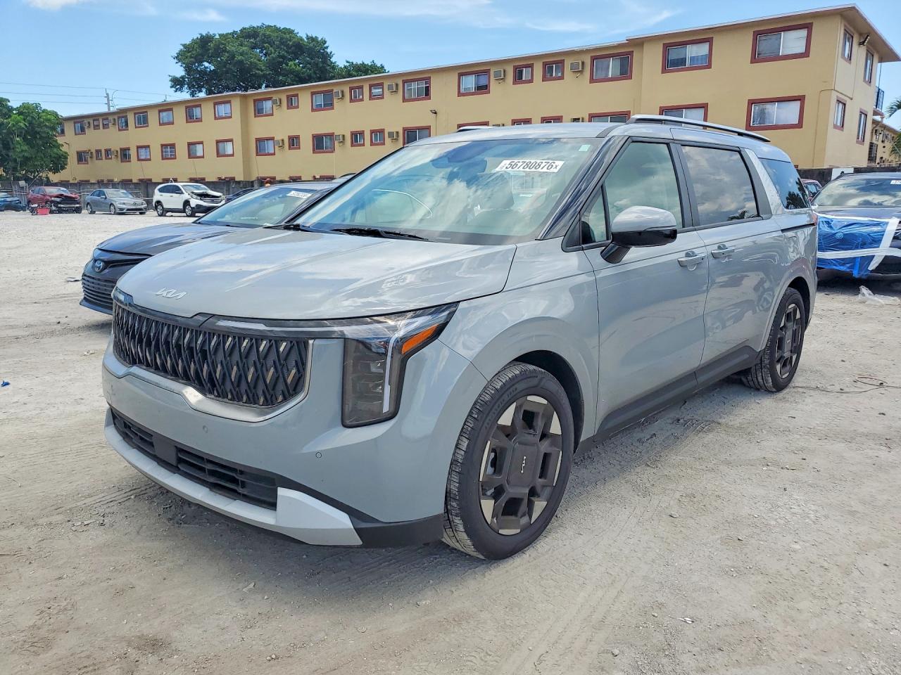 2025 Kia Carnival EX, VIN KNDNC5K39S6536592 — Side