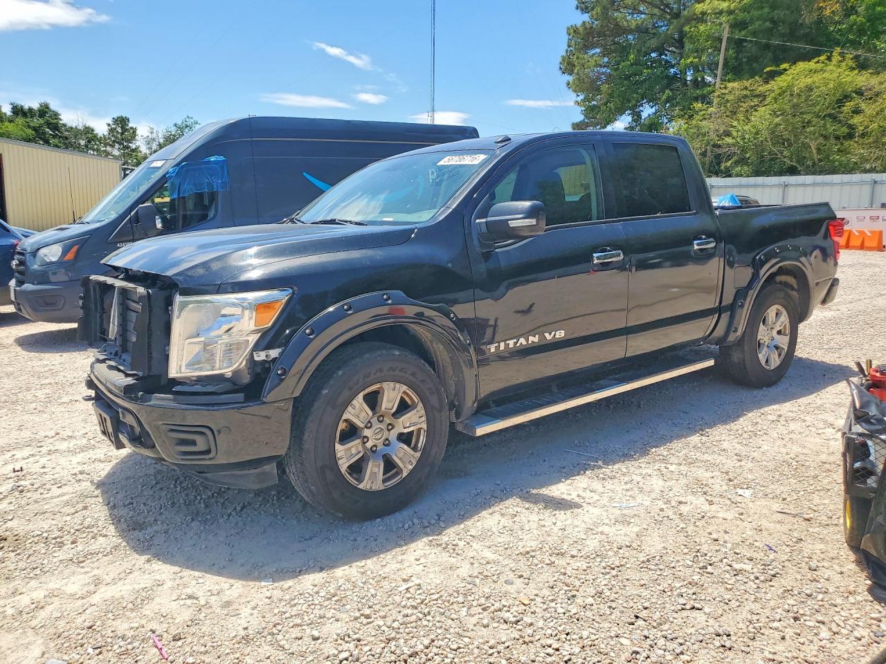 2019 Nissan Titan Platinum Reserve, VIN 1N6AA1E58KN524690 — Front end