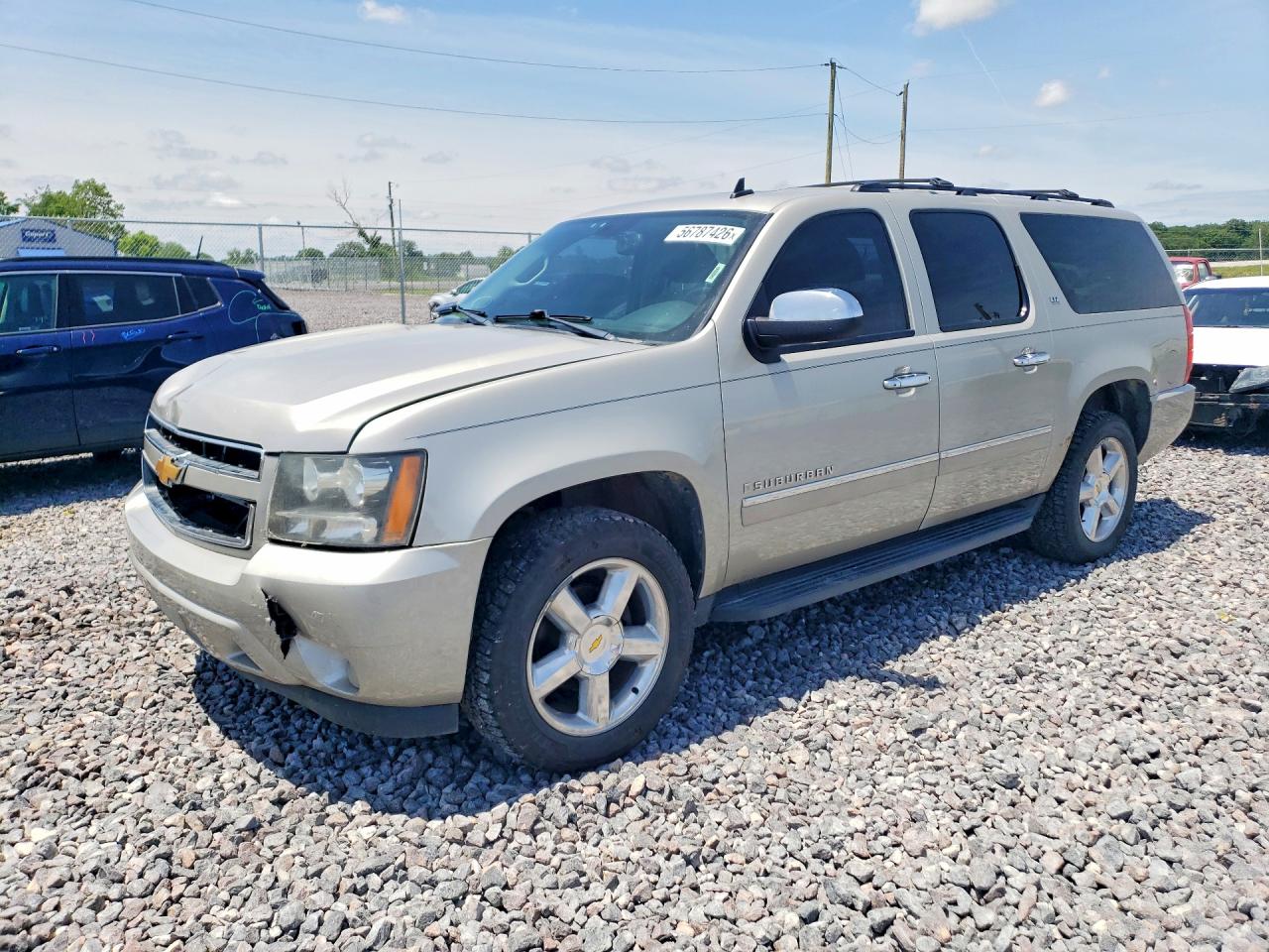 2009 Chevrolet Suburban LTZ, VIN 1GNFK36309R190888 — Front end