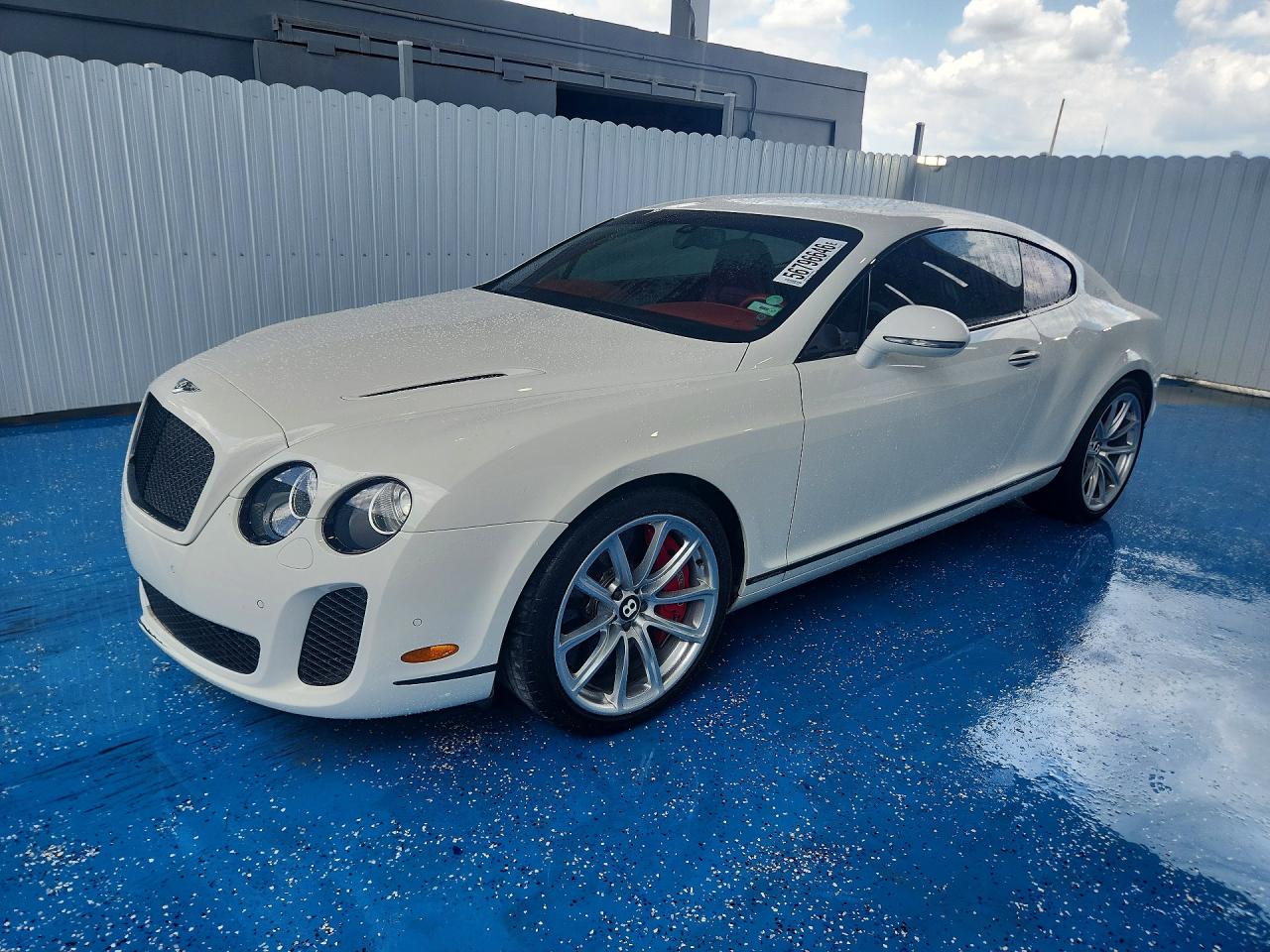 2011 Bentley Continental GT, VIN SCBCU7ZA0BC067708 — Side