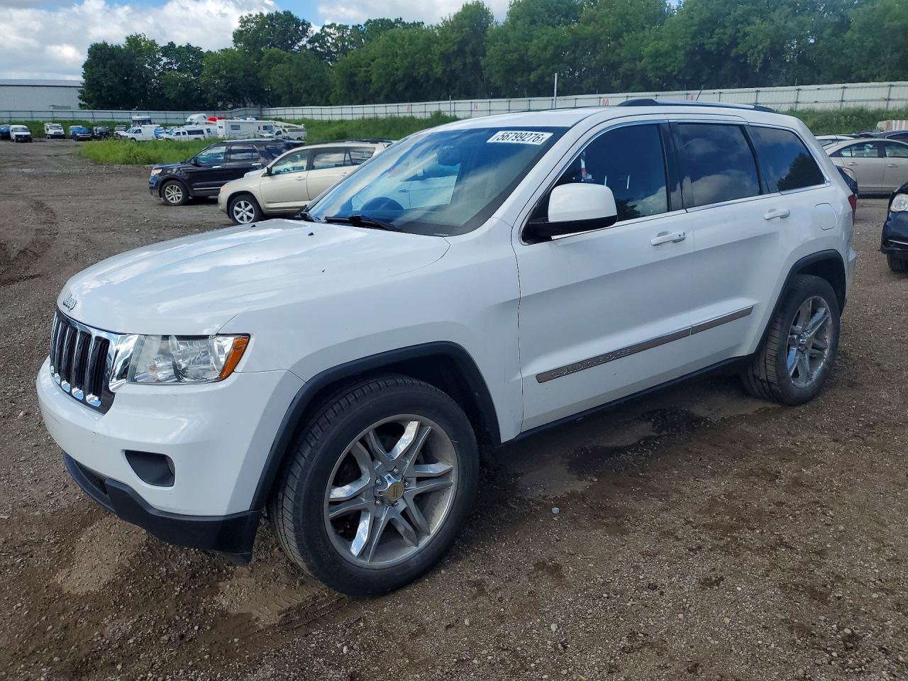 2013 Jeep Grand Cherokee Laredo, VIN 1C4RJFAG0DC587453 — Burn