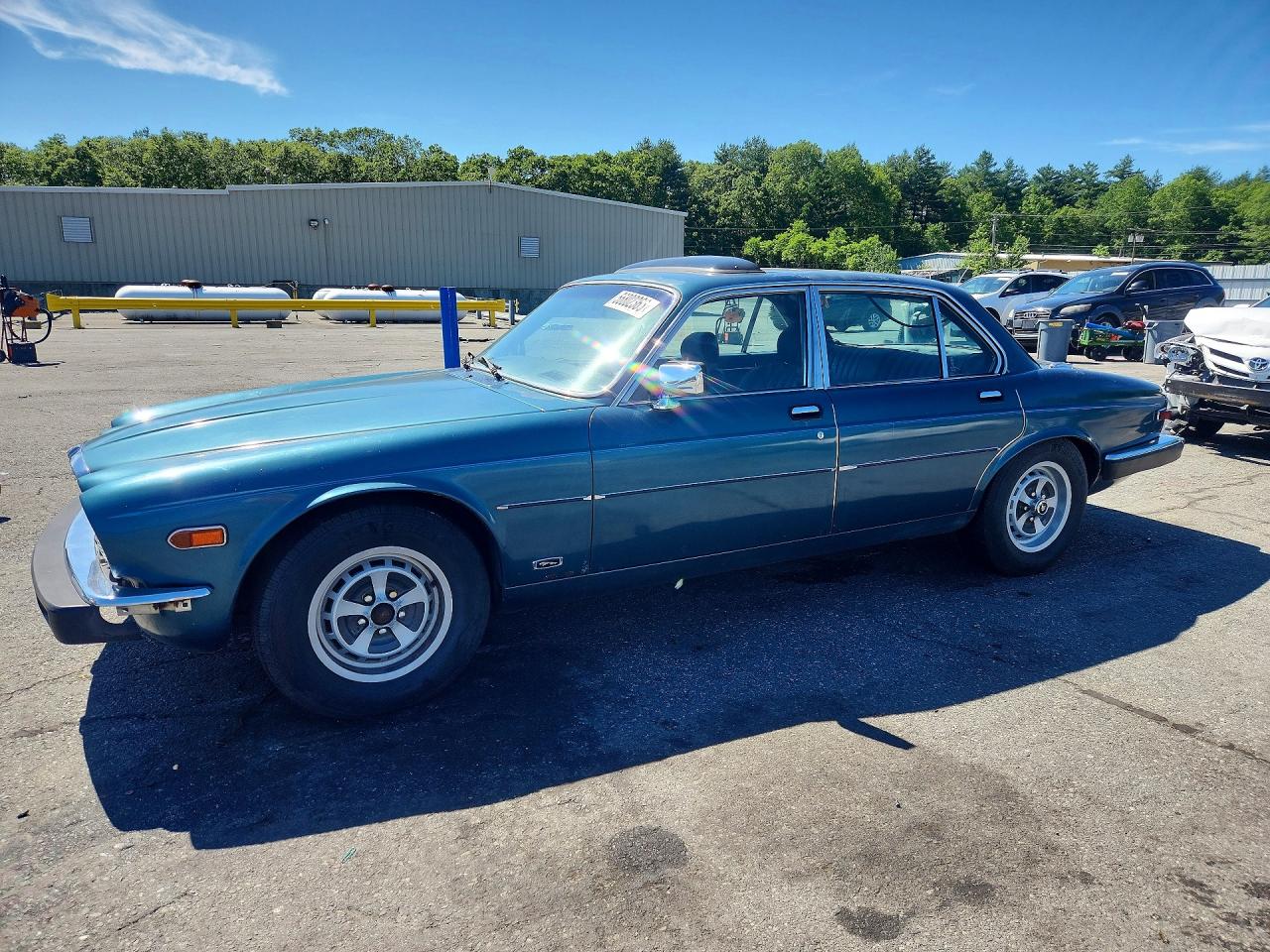 1985 Jaguar XJ, VIN SAJAV1347FC411771 — Mechanical