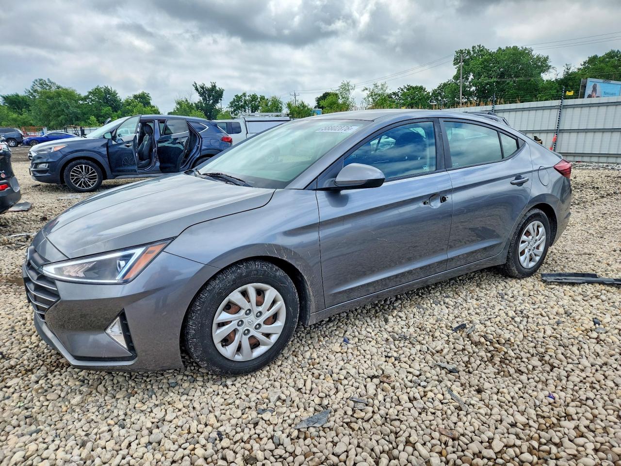 2019 Hyundai Elantra SE, VIN 5NPD74LF6KH466042 — Vandalism