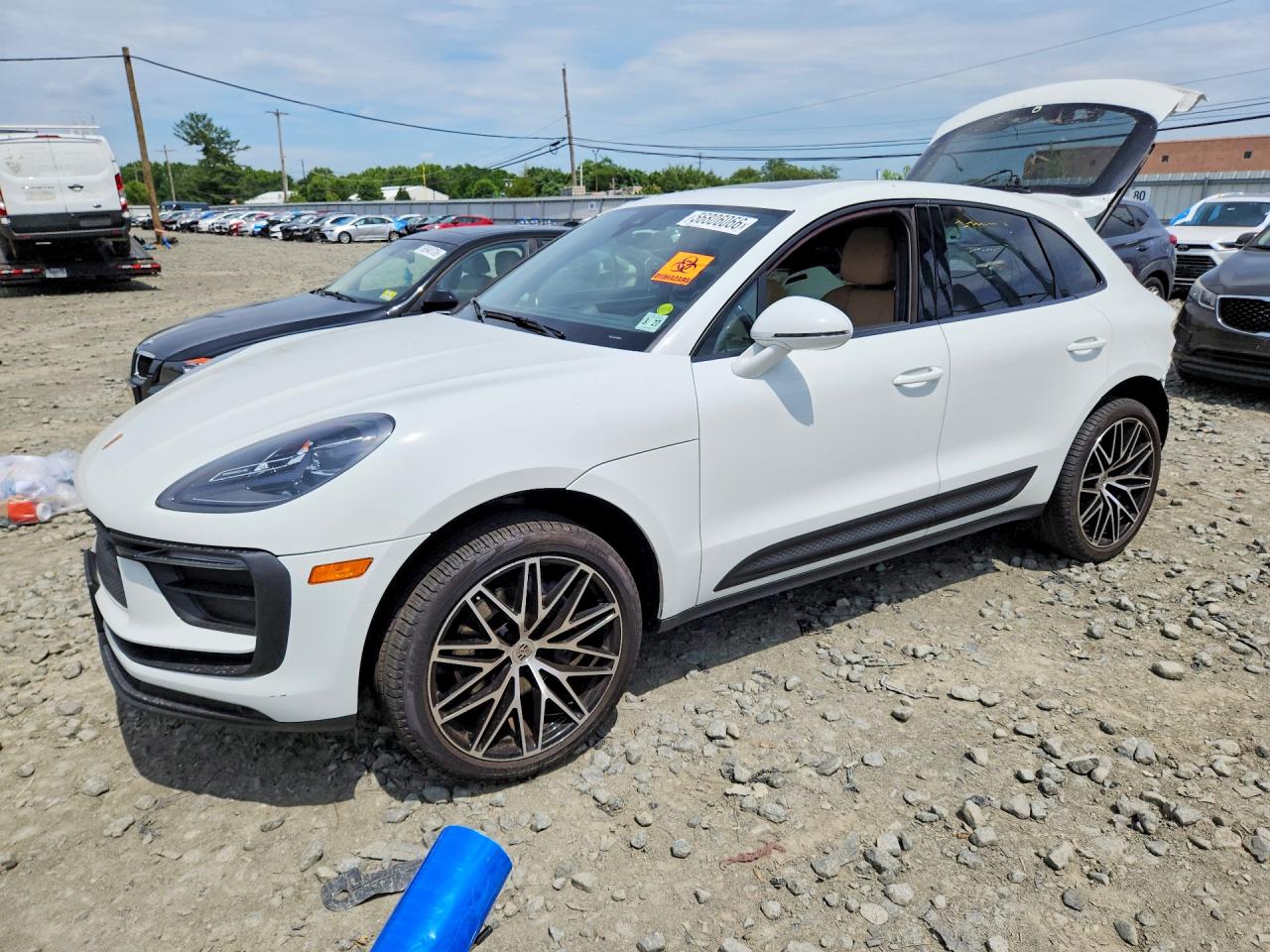 2022 Porsche Macan, VIN WP1AA2A50NLB06315 — Rear end