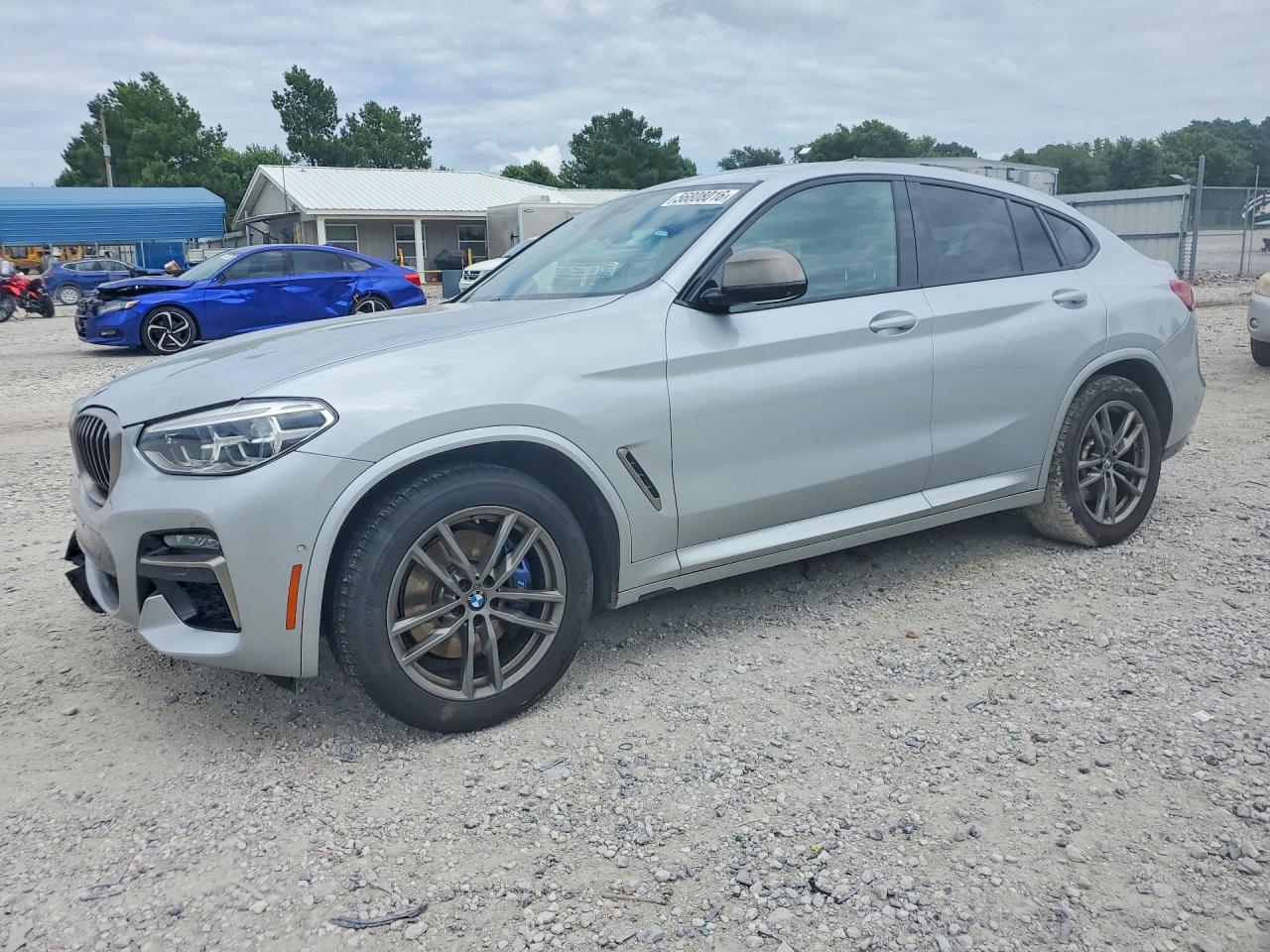 2020 BMW X4 M40i, VIN 5UX2V5C02L9B17924 — Rear end