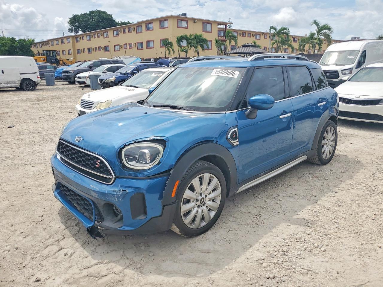 2021 MINI Countryman Cooper S, VIN WMZ53BR09M3M77316 — Front end