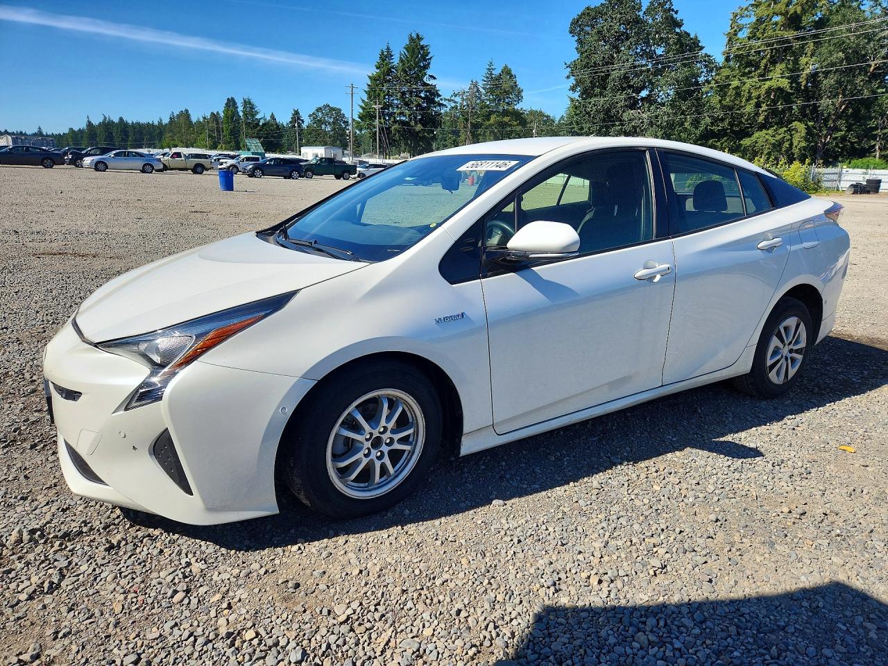 2018 Toyota Prius Three, VIN JTDKARFU0J3062146 — Front end