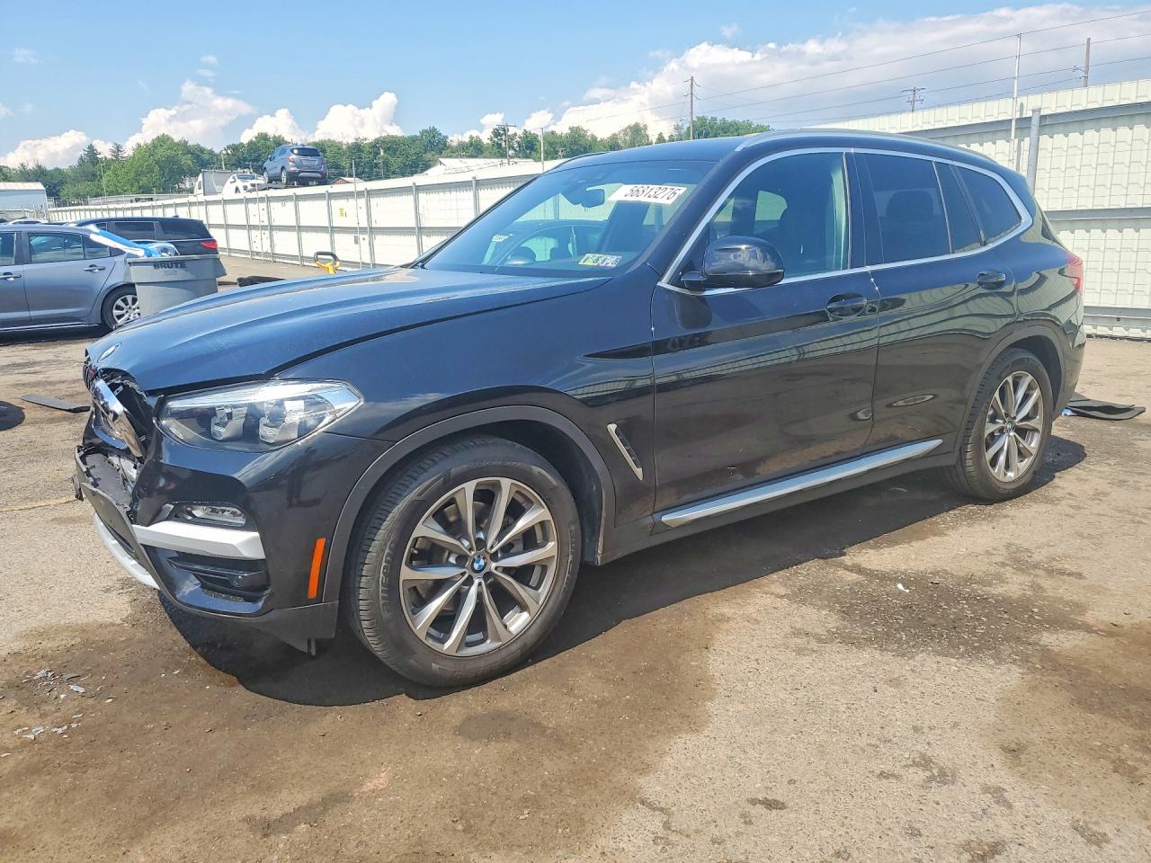 2019 BMW X3 sDrive30i, VIN 5UXTR7C52KLR53568 — Front end