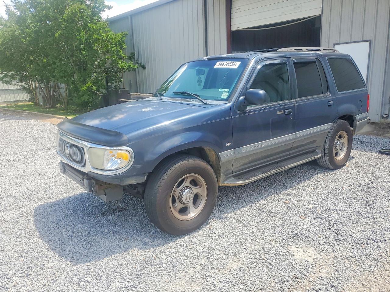 2001 Mercury Mountaineer, VIN 4M2ZU86P11UJ09571 — Front end