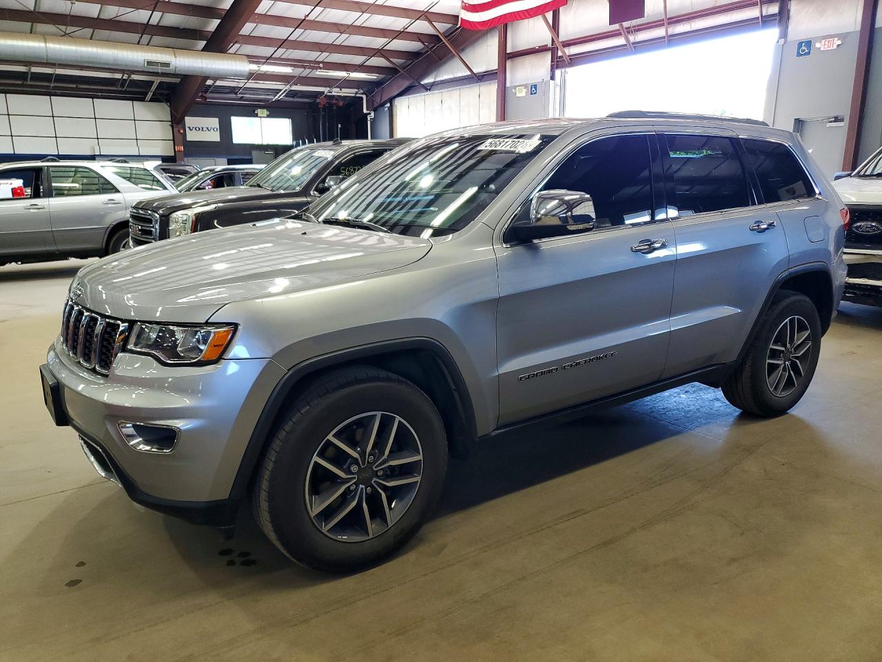 2019 Jeep Grand Cherokee Limited, VIN 1C4RJFBG4KC611569 — Rear end