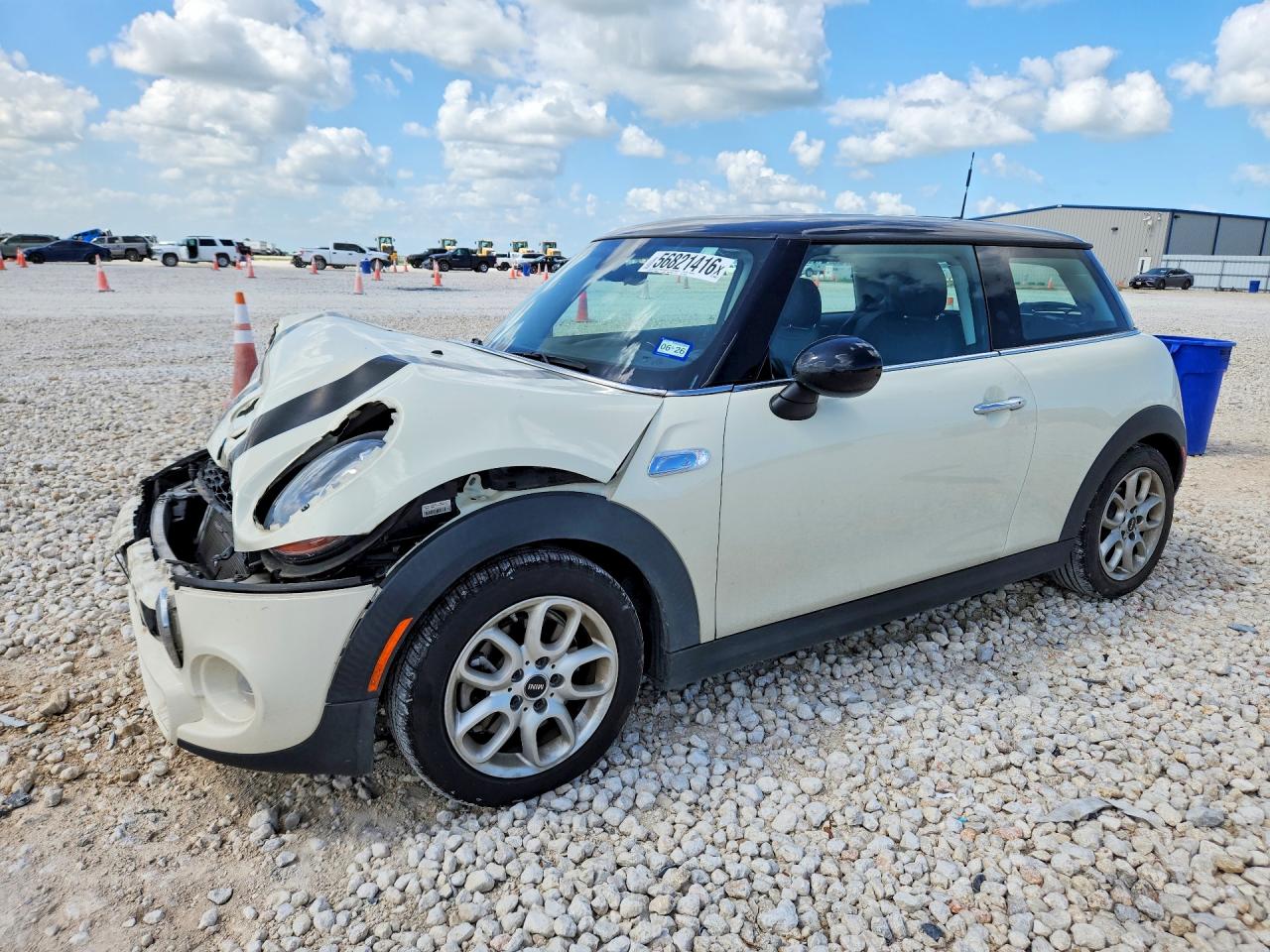 2014 MINI Hardtop S, VIN WMWXM7C50ET926260 — Front end
