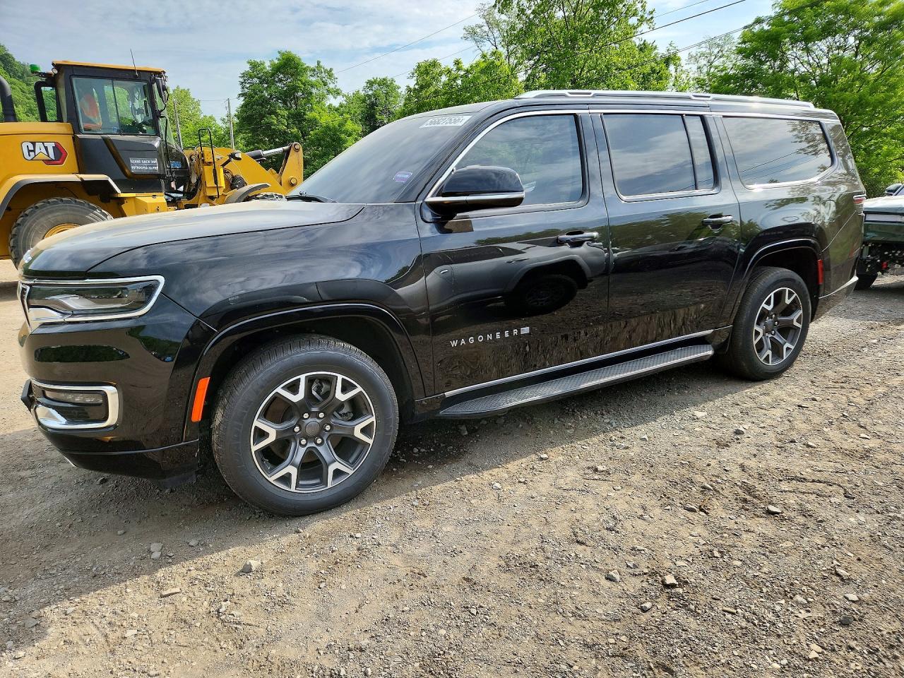 2024 Jeep Wagoneer Series III, VIN 1C4SJSDPXRS182090 — Крыша