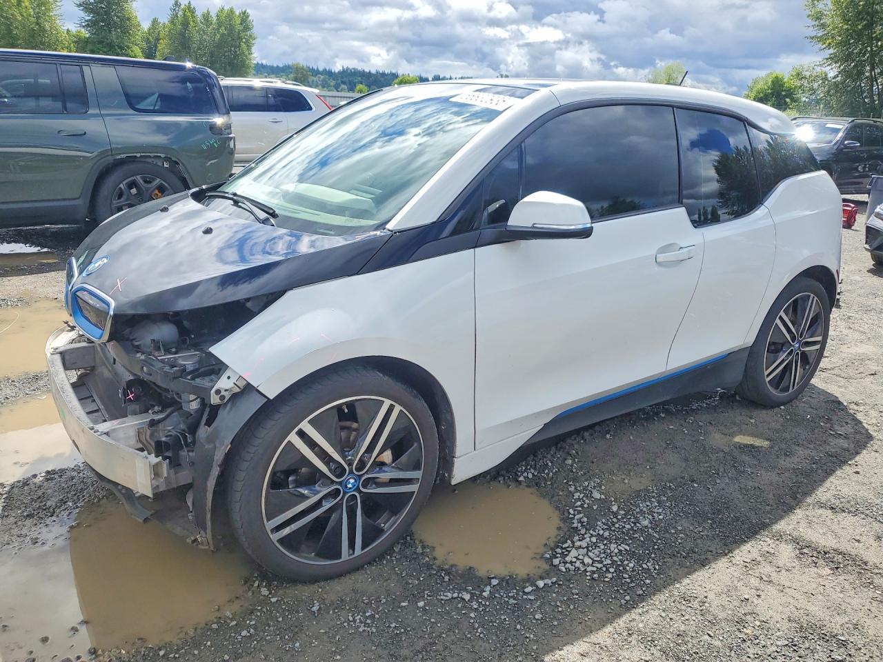 2014 BMW i3, VIN WBY1Z2C52EV284964 — Перед