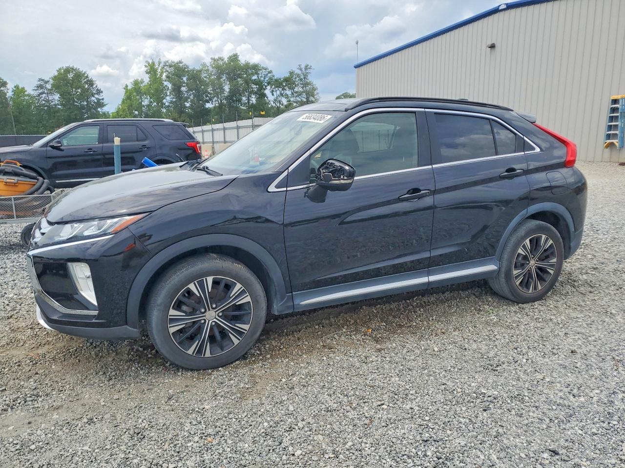 2018 Mitsubishi Eclipse Cross SE, VIN JA4AT5AA1JZ043737 — Side
