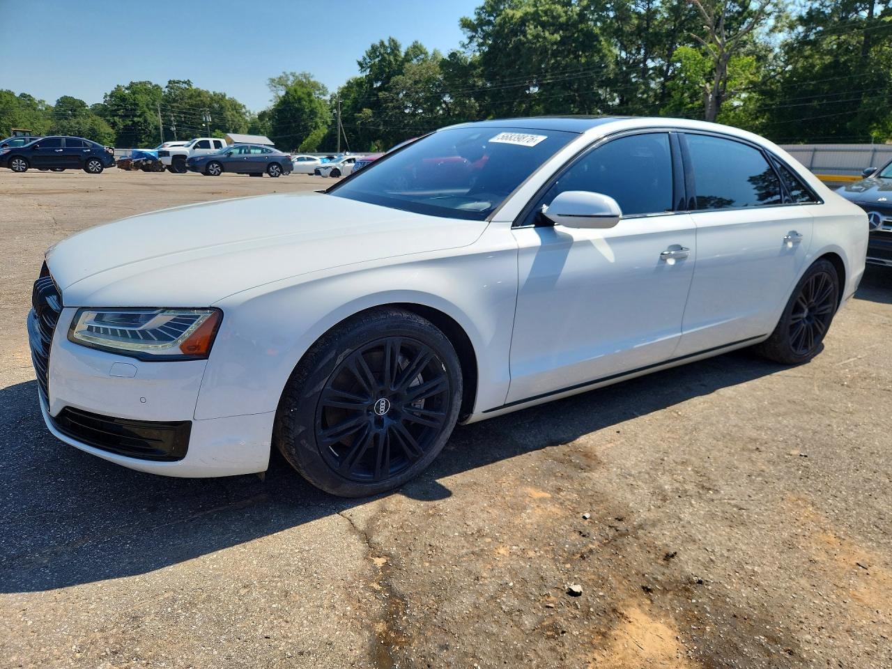 2016 Audi A8 3.0T, VIN WAU34AFD2GN010783 — Front end