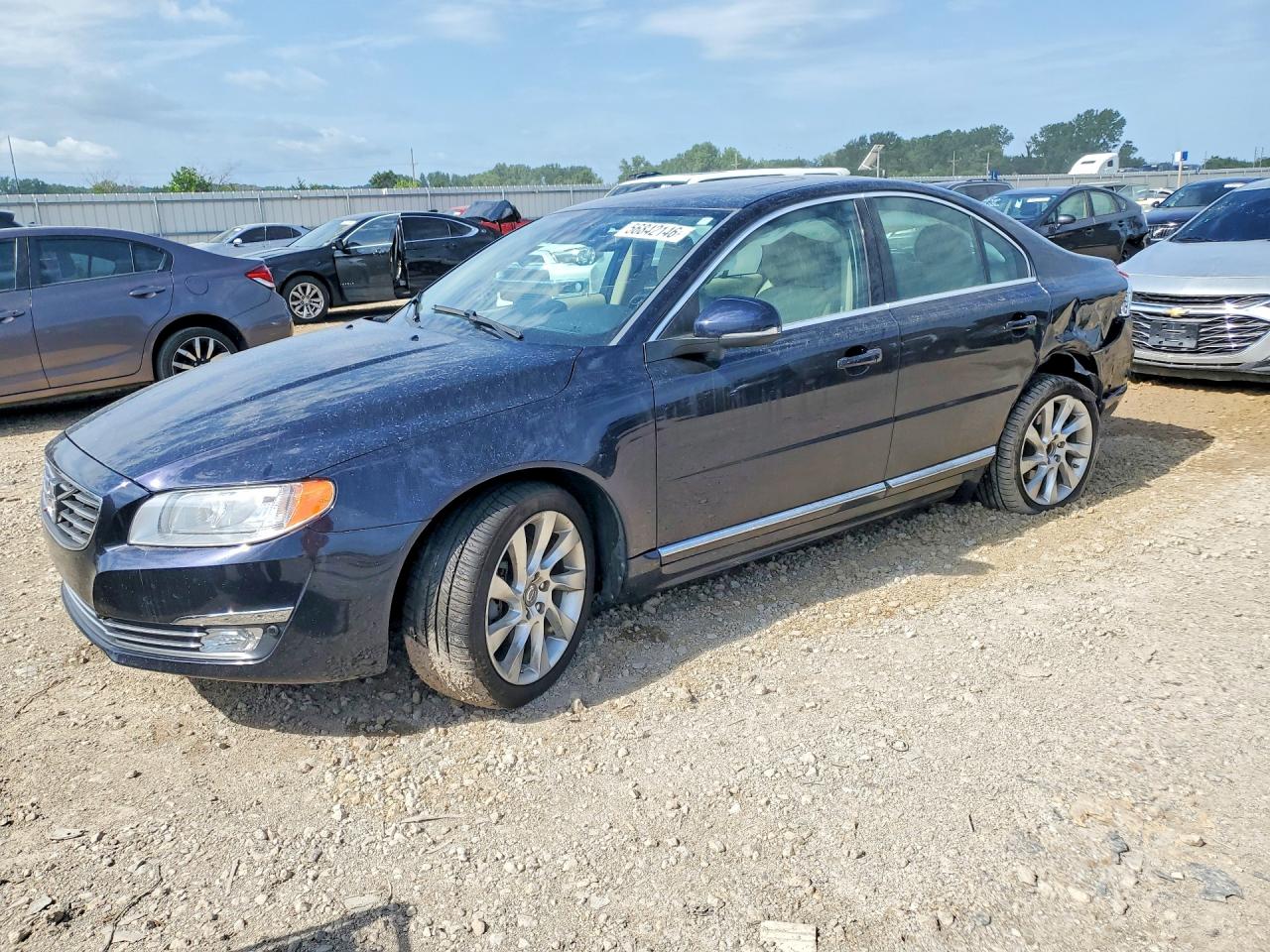 2014 Volvo S80 3.2L, VIN YV1952AS1E1180783 — Rear end