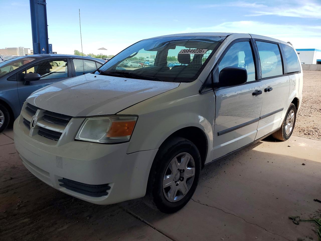 2008 Dodge Grand Caravan Cargo, VIN 1D4HN11H88B186923 — Minor dents and scratches