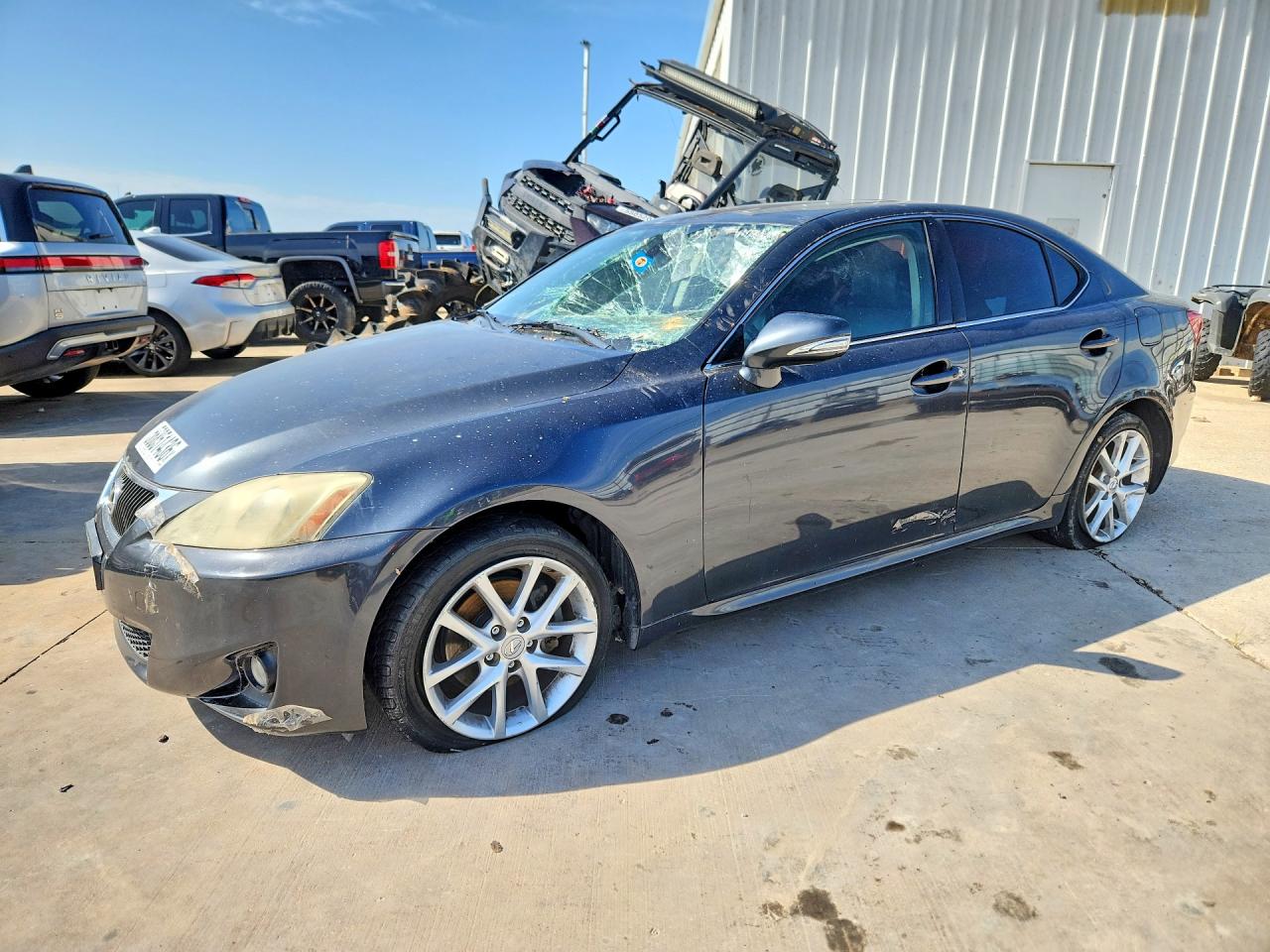 2011 Lexus IS 250, VIN JTHBF5C28B2101231 — Roof