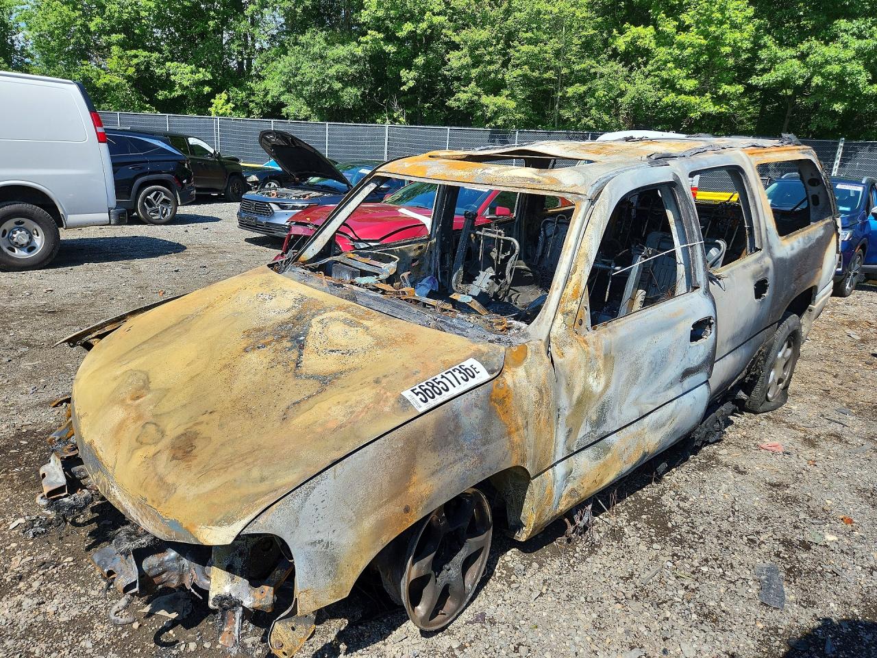 2005 GMC Yukon XL, VIN 1GKFK66U75J122443 — Burn