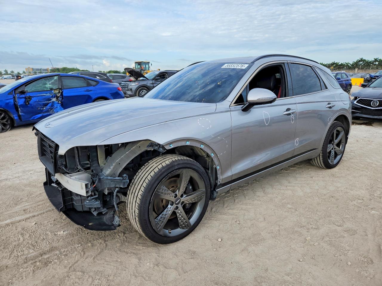 2023 Genesis GV70 2.5T, VIN KMUMADTBXPU080961 — Front end