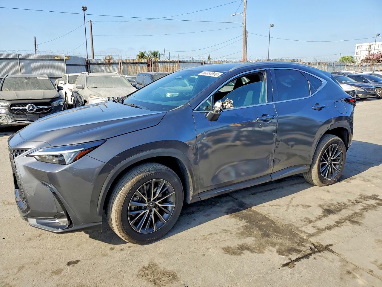 2024 Lexus NX 250, VIN 2T2ADCAZ9RC009947 — Бок