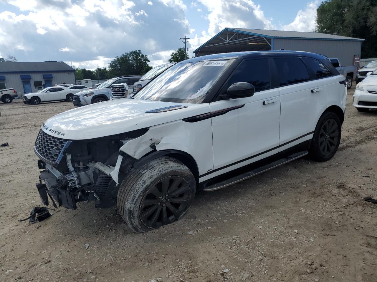 2018 Land Rover Range Rover Velar R-Dynamic SE, VIN SALYL2RX0JA736026 — Front end
