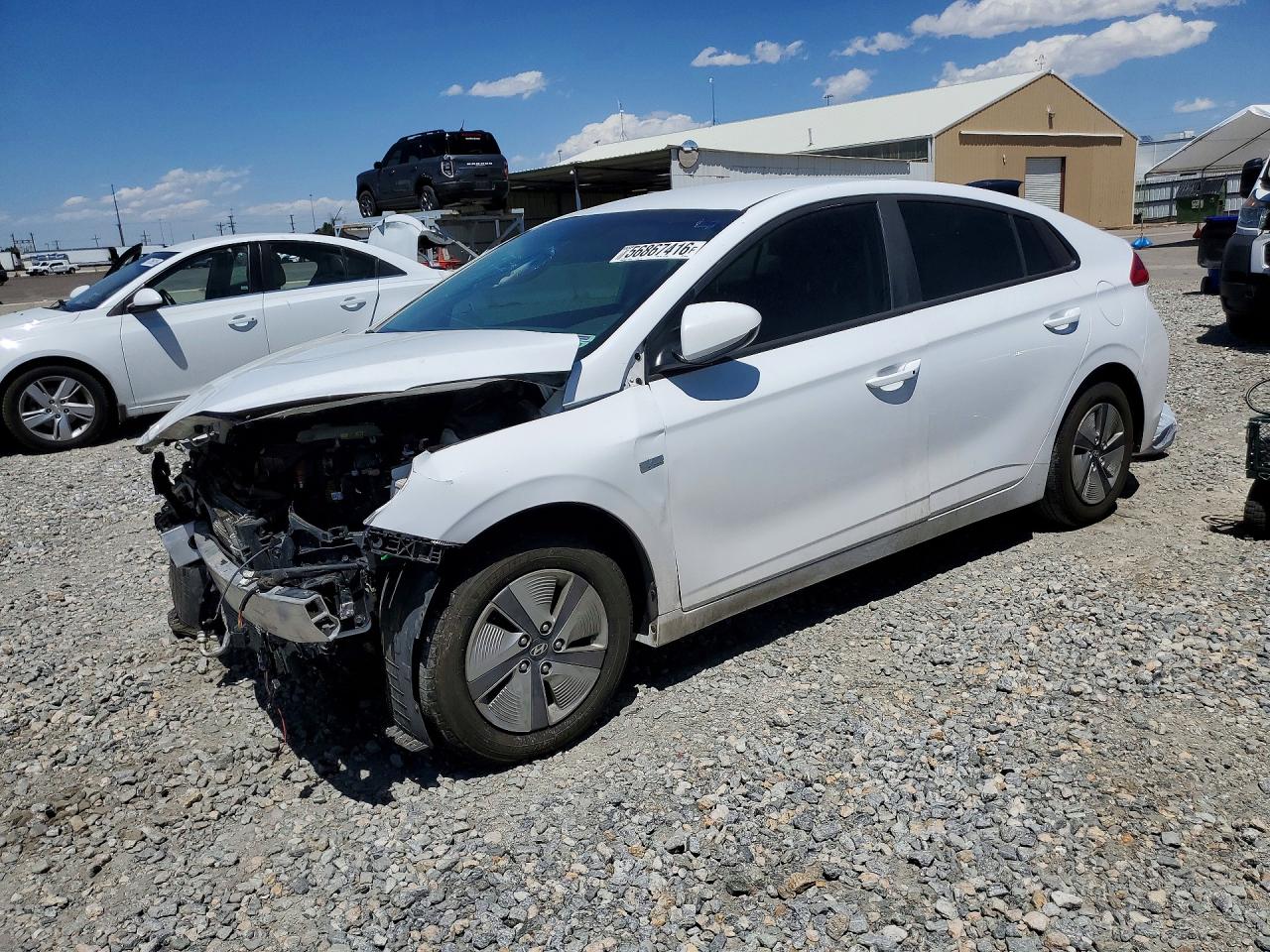 2017 Hyundai Ioniq Blue, VIN KMHC65LC2HU026839 — Перед