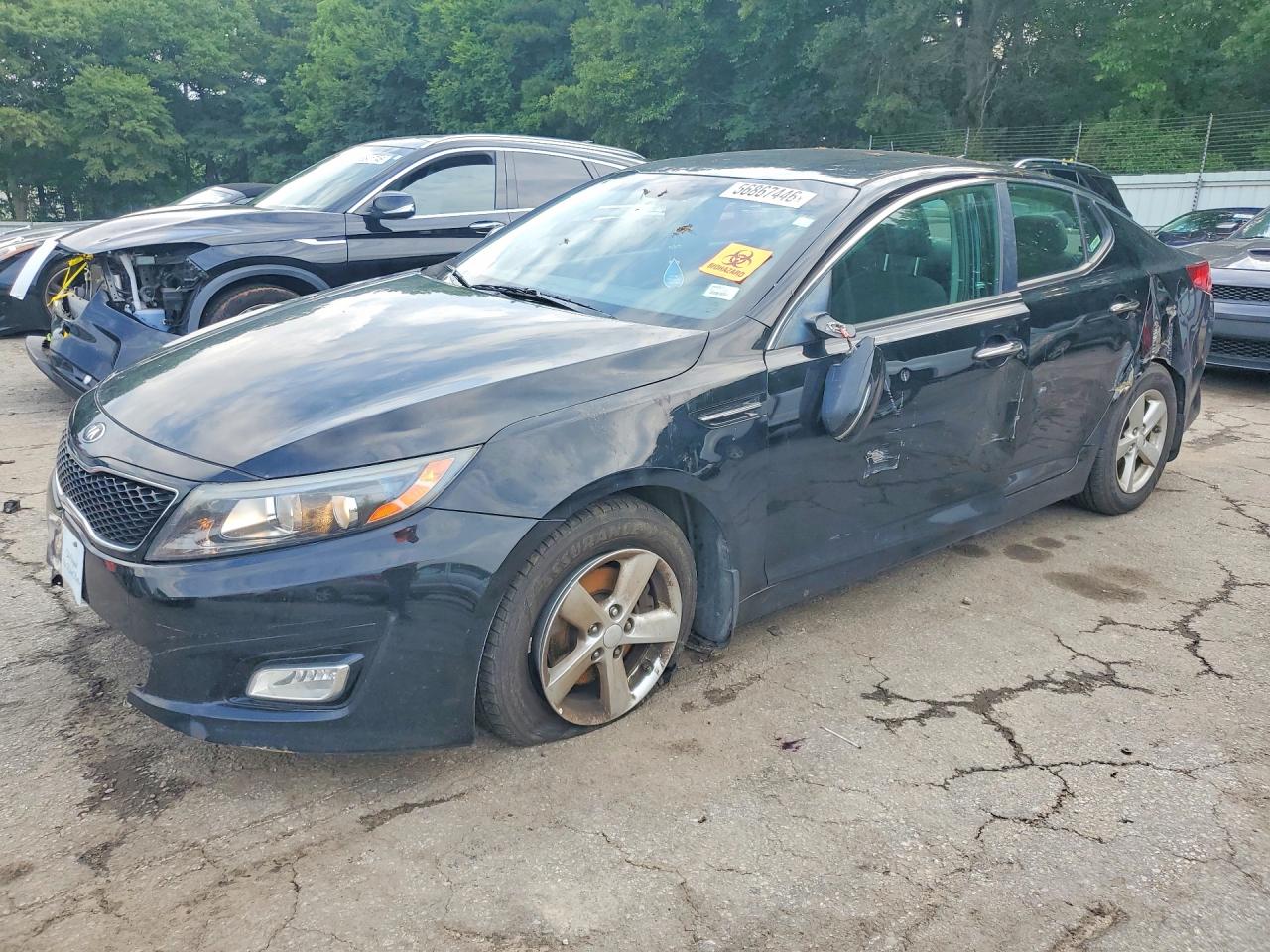 2015 Kia Optima LX, VIN 5XXGM4A76FG488416 — Side