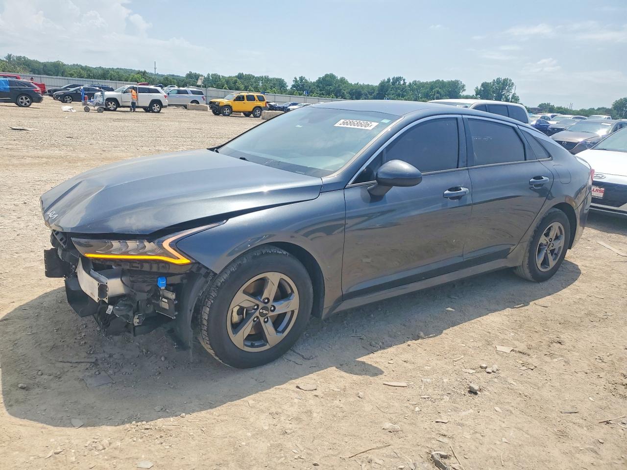 2023 Kia K5 LXS, VIN 5XXG14J28PG204928 — Front end