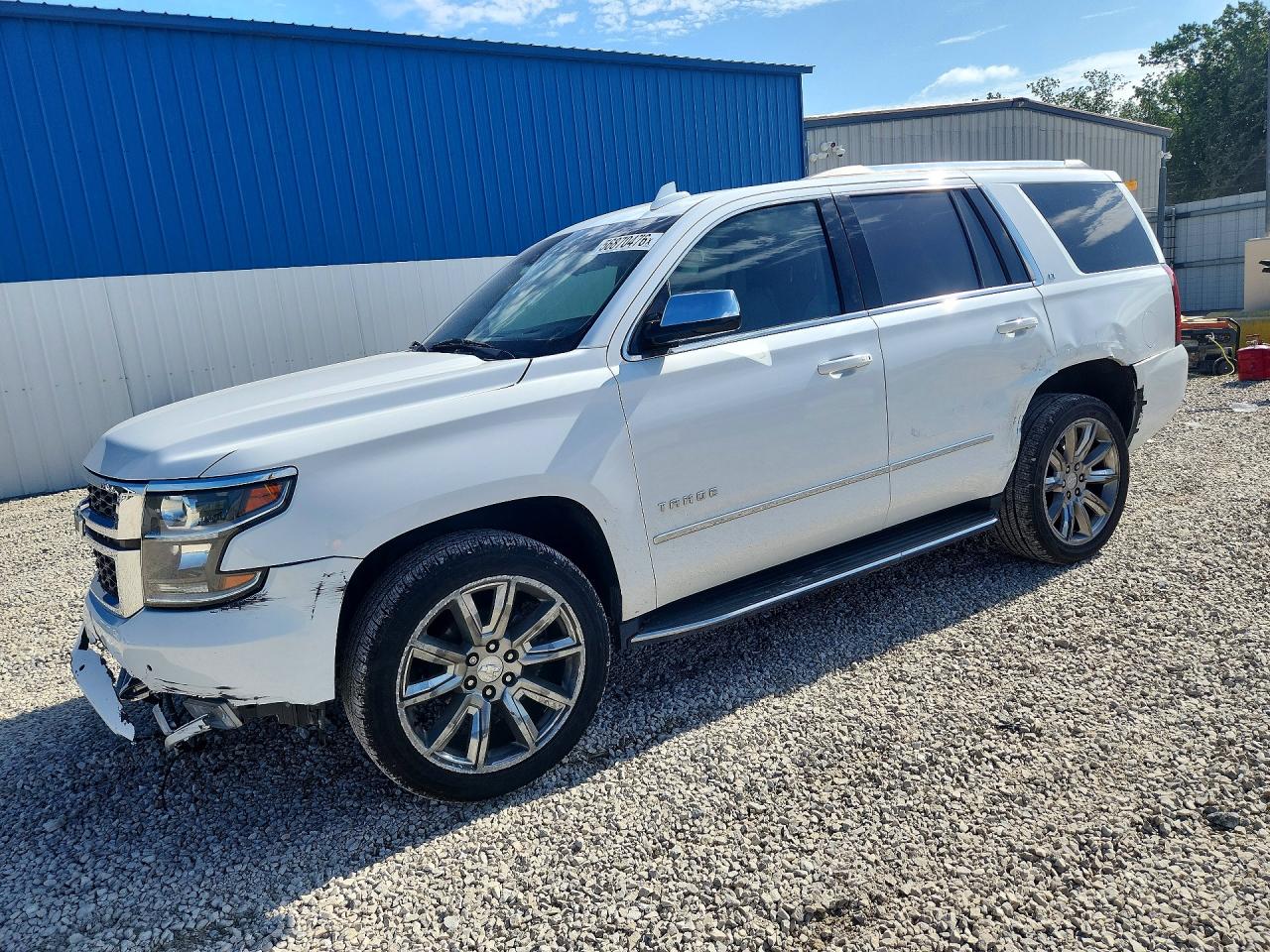 2017 Chevrolet Tahoe LT, VIN 1GNSKBKC9HR391234 — Front end