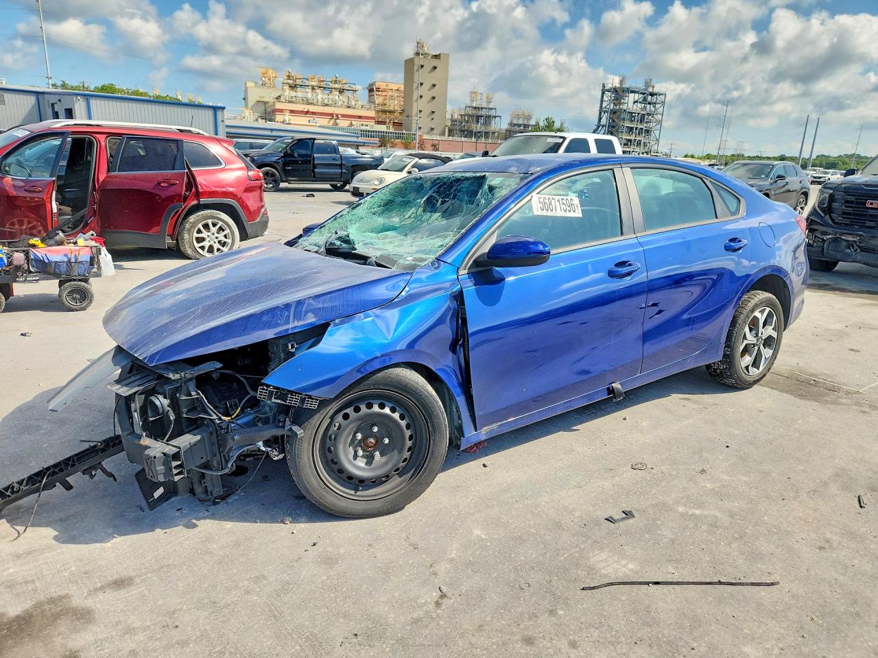2021 Kia Forte LXS, VIN 3KPF24AD4ME385234 — Front end