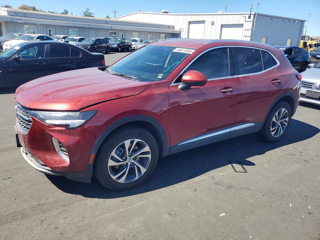 2023 Buick Envision Essence, VIN LRBFZNR47PD012294 — Бок